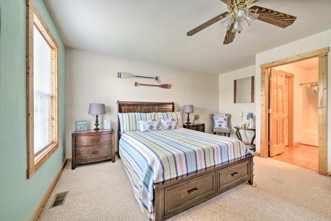 Sevierville Lake House With Deck And Foosball Table! エクステリア 写真